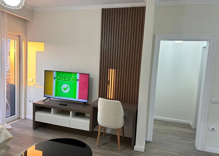 公寓 Spacious 2-bedroom Near Center *