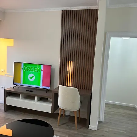 Apartament Spacious 2-bedroom Near Center *